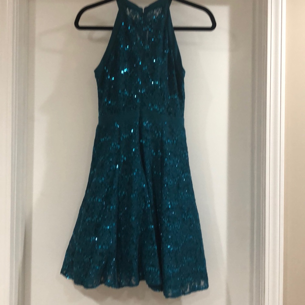 🌟HP x 2🌟🌺NWOT🌺 Morgan an Co Lace Dress 👗 - Picture 6 of 8